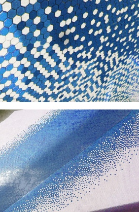 MOSAIC TILE SURFACE CLOSE-UP